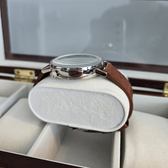 Komono Mens Minimal Watch - Picture 4 of 4
